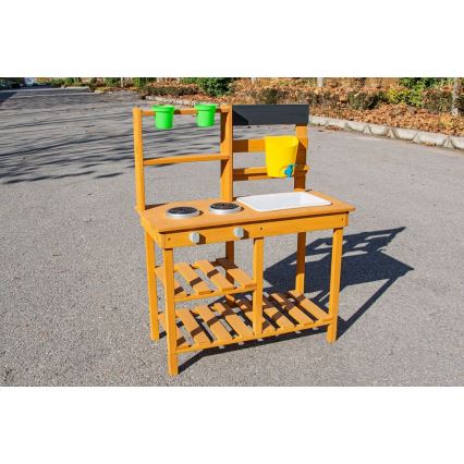 2Kids Toys - Drvena vrtna kuhinjica sa sudoperom