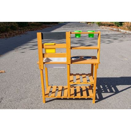 2Kids Toys - Drvena vrtna kuhinjica sa sudoperom