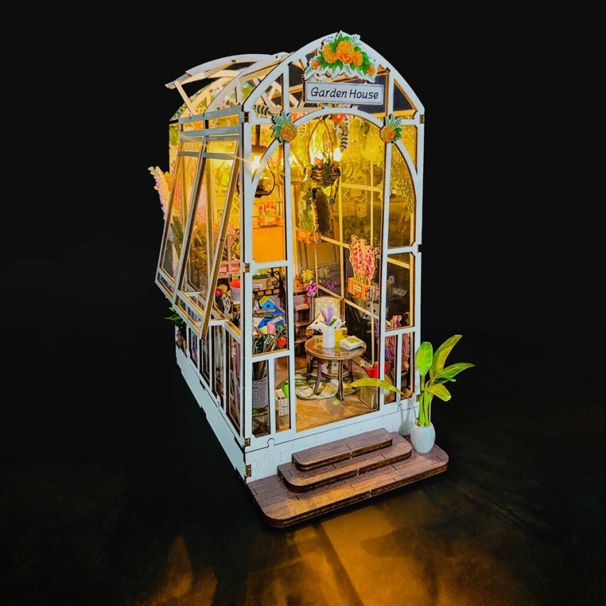 2Kids Toys - Minijatura vrtne kućice 2xAAA