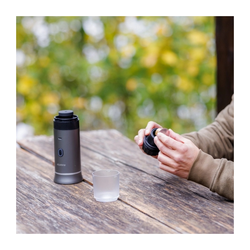 Aligator ACM002 - Putni punjivi aparat za kafu PortaCaffé 3 u 1 72W/7500 mAh siva