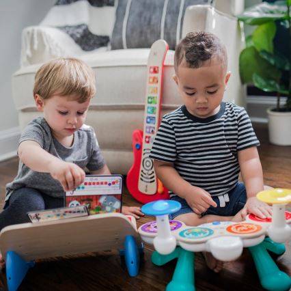 Baby Einstein - Drvena muzička igračka MAGIC TOUCH gitara 3xAA