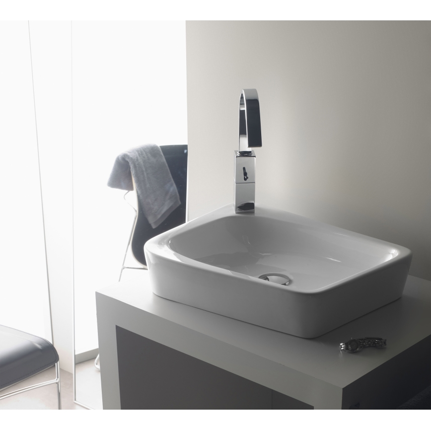 Bathco 4001 - Umivaonik na radnu ploču ARAGON 50x40,5 cm porcelan/bela