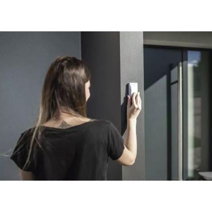 Bežični zvončić za utičnicu 230 V, IP44, beo