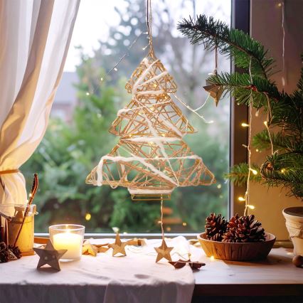 Brilagi - LED božićna dekoracija LED/2xAA 34x31 cm jelka