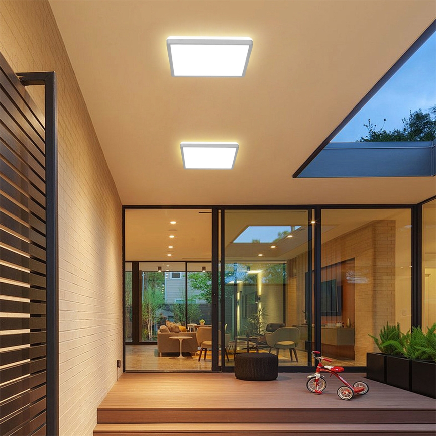 Brilagi - LED plafonsko svetlo za kupatilo ULTRA SLIM LED/24W/230V 42x42 cm srebrno IP54