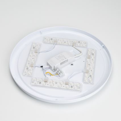 Brilagi - LED prigušiva stropna svetiljka PINE LED/24W/230V drvena pr. 42 cm 3000-6500K + daljinski upravljač
