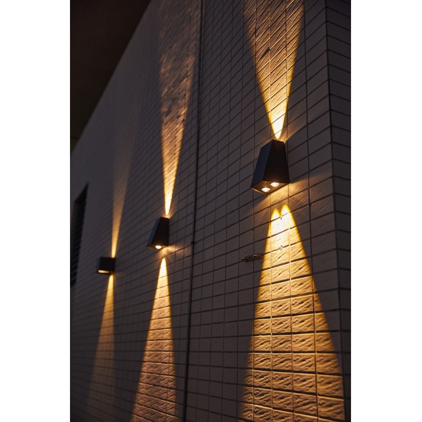 Brilagi - LED solarno zidno svetlo PYRAMID LED/2W/3,2V 1300 mAh IP54