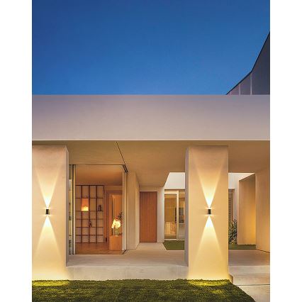 Brilagi - LED solarno zidno svetlo PYRAMID LED/2W/3,2V 1300 mAh IP54