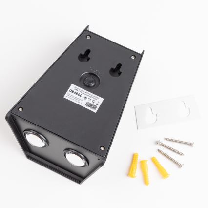 Brilagi - LED solarno zidno svetlo PYRAMID LED/2W/3,2V 1300 mAh IP54