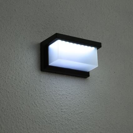 Brilagi - LED solarna zidna svetiljka sa senzorom pokreta i sumraka BRICK LED/12W/5,5V 1200 mAh IP65