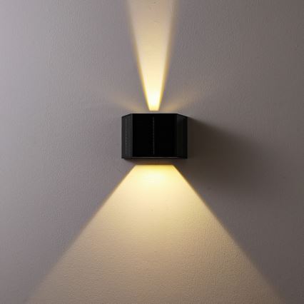 Brilagi - LED solarno zidno svetlo SOLAR CUBE LED/2W/3,2V 1300 mAh IP54