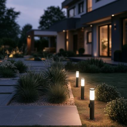 BRILAGI - LED spoljna lampa sa utičnicom ELIA 1xE27/7W/230V 4000K IP44 50 cm antracit
