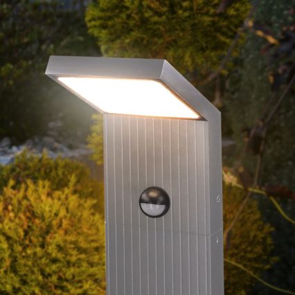 Brilagi - LED spoljašnja lampa sa senzorom RIANO LED/8W/230V srebrna IP65 80 cm