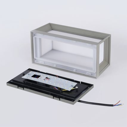 Brilagi - spoljno zidno LED svetlo sa senzorom PARKER LED/12W/230V sivo IP44