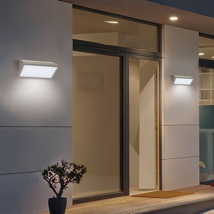 Brilagi - LED spoljno zidno svetlo sa senzorom TRIANGLE LED/20W/230V sivo IP65