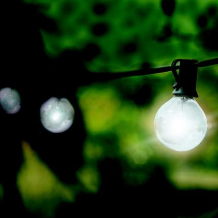 Brilagi - LED spoljašnji dekorativni lanac GIRLANDA 25xE12/0,8W/230V 20m IP44 hladno bela