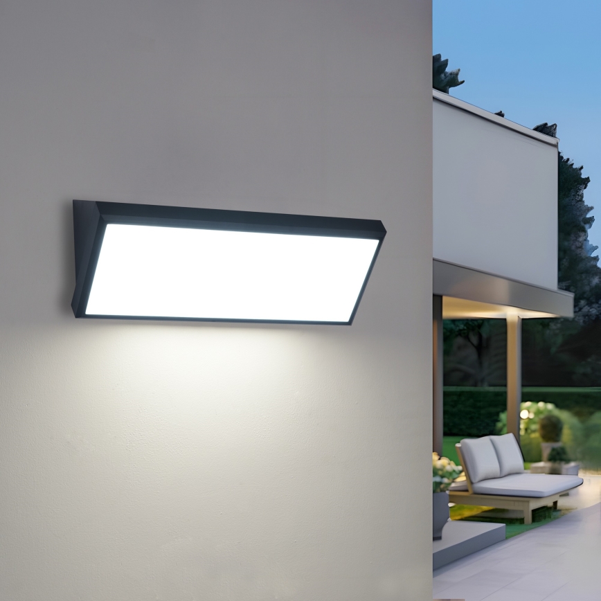 Brilagi - LED spoljašnje zidno svetlo sa senzorom TRIANGLE LED/42W/230V crno IP65