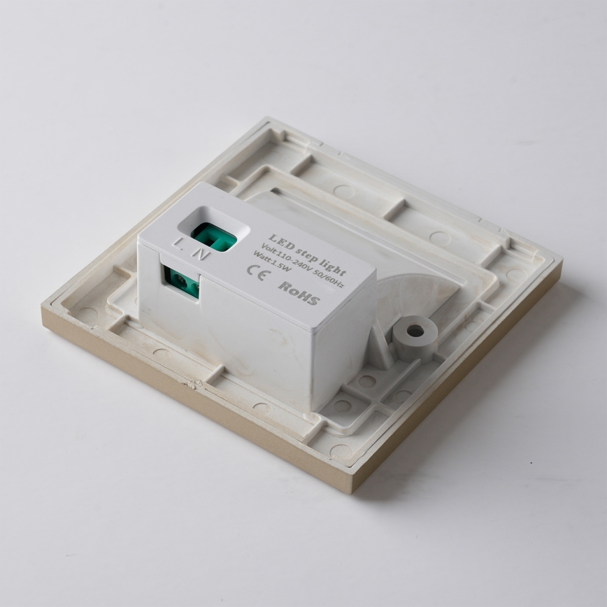 Brilagi - LED svetlo za stepenice STEP LIGHT LED/1,5W/230V IP44 zlatna