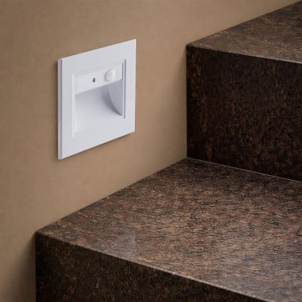 Brilagi - LED svetlo za stepenište sa senzorom STEP LIGHT LED/1,5W/230V IP44 belo