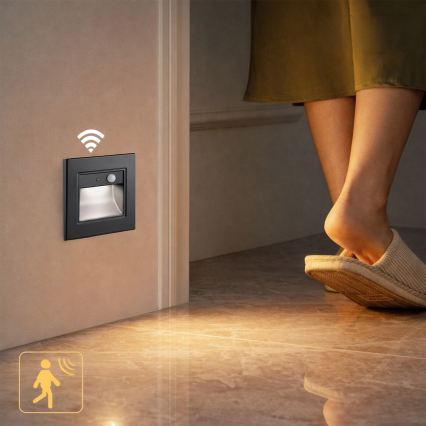 Brilagi - LED svetiljka za stepenište sa senzorom STEP LIGHT LED/1,5W/230V IP44 crna