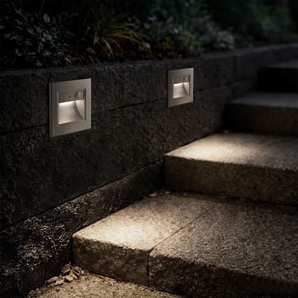 Brilagi - LED svetiljka za stepenište sa senzorom STEP LIGHT LED/1,5W/230V IP44 srebrna
