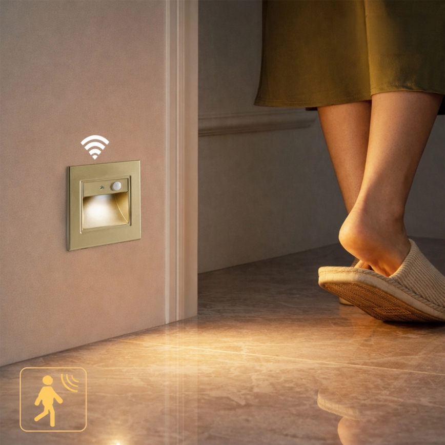 Brilagi - LED svetlo za stepenište sa senzorom STEP LIGHT LED/1,5W/230V IP44 zlatna