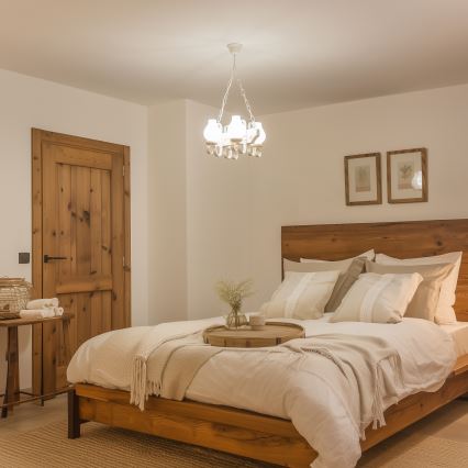 Brilagi - Luster na lancu QUEEN 4xE14/40W/230V bukva/krem boja