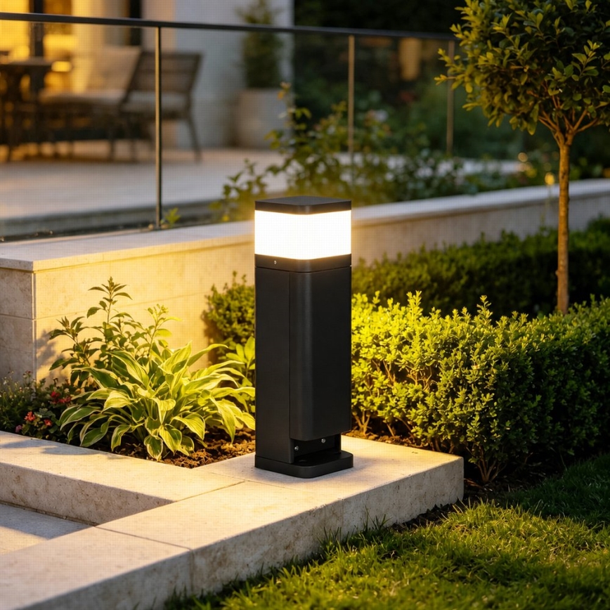 BRILAGI - Spoljašnja lampa sa 2 SCHUKO utičnice PILLAR 1xG9/11W/230V IP44 crna