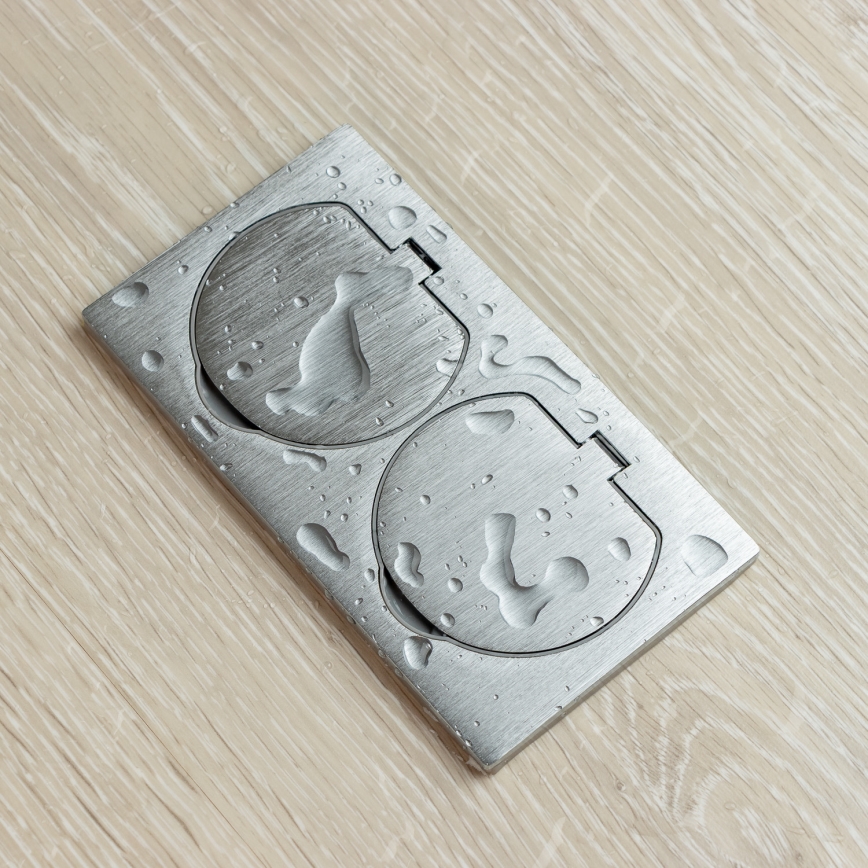 Brilagi - Spoljašnja ugradna podna dupla utičnica IP55, srebrna, pravougaona