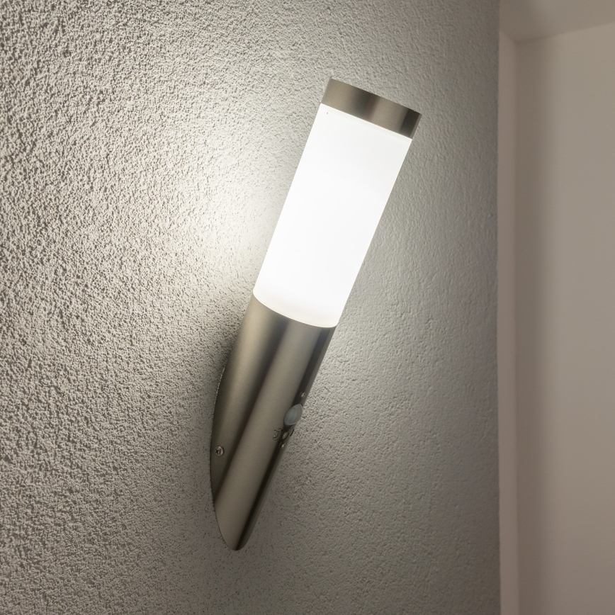 BRILAGI - Spoljašnja zidna lampa sa senzorom ELIA 1xE27/20W/230V IP44 mat hrom