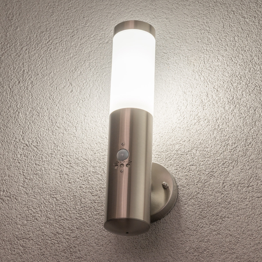 BRILAGI - Spoljašnja zidna lampa sa senzorom ELIA 1xE27/20W/230V IP44 mat hrom