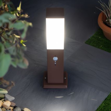 BRILAGI - Spoljna lampa sa senzorom NOVA 1xE27/15W/230V 40 cm IP44 braon