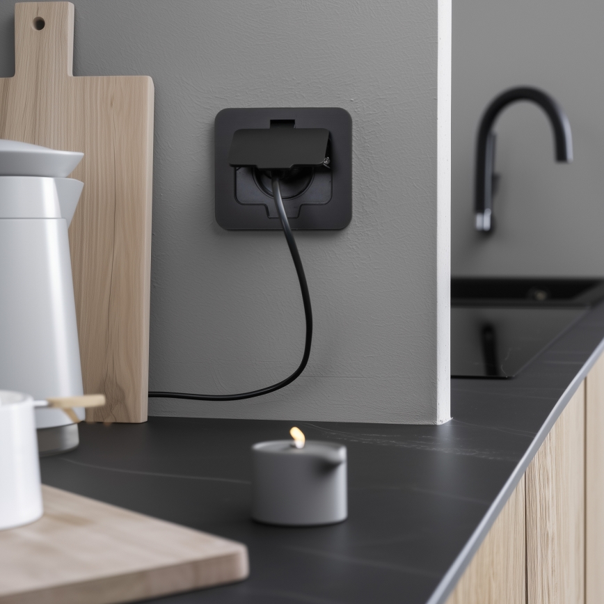 Brilagi - Spoljna ugradna podna utičnica IP55 crna pravougaona