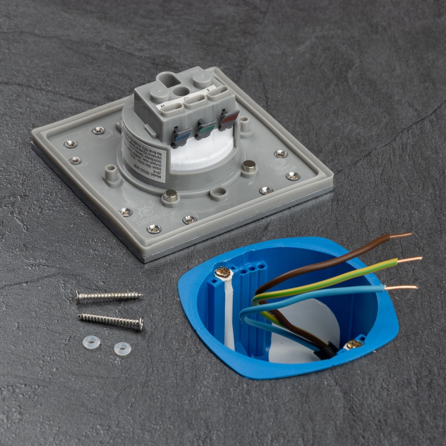 Brilagi - Spoljna ugradna podna utičnica IP55, mat hrom, kvadratna