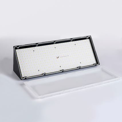 Brilagi - LED spoljašnje zidno svetlo TRIANGLE LED/42W/230V 3000/4000/6500K crna IP65