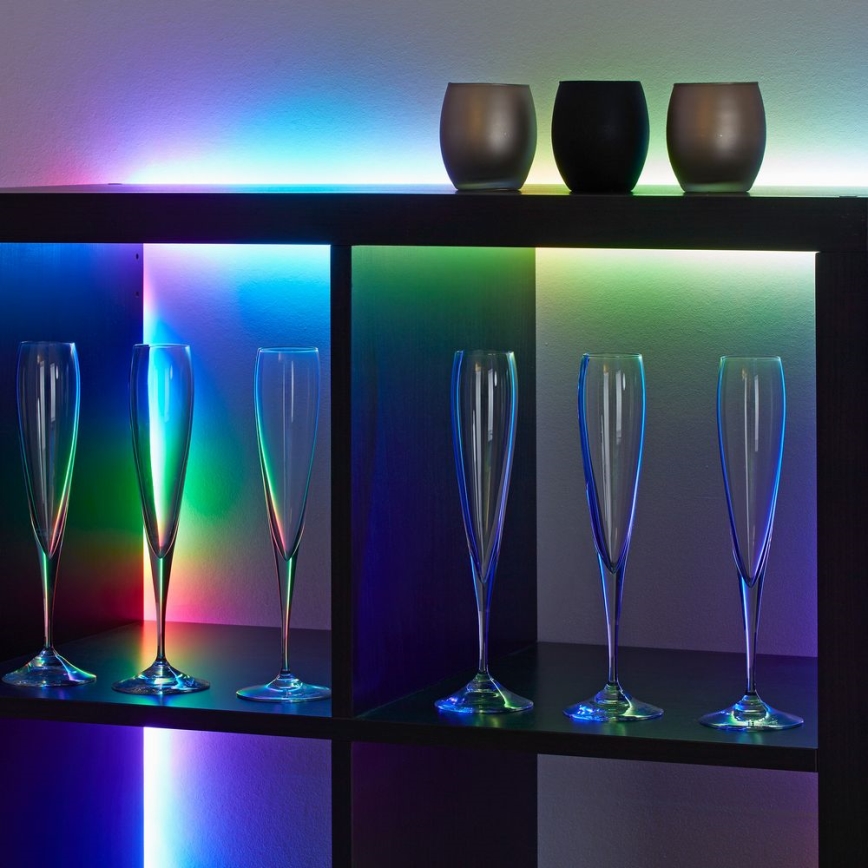 Brilo - LED RGB prigušiva traka 6,6m LED/6W/USB + daljinski upravljač