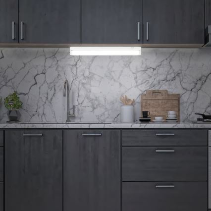 Brilo - LED svetlo za ispod ormarića LED/6W/230V 2700/4000/6500K 54,5 cm bela