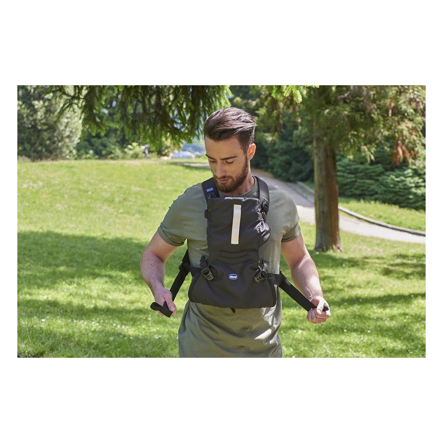 Chicco - Nosiljka za bebe EASY FIT, crna