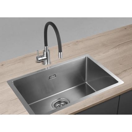 Concept BDC7138 - Slavina za sudoperu sa fleksibilnim izlivom, sjajni hrom/crna