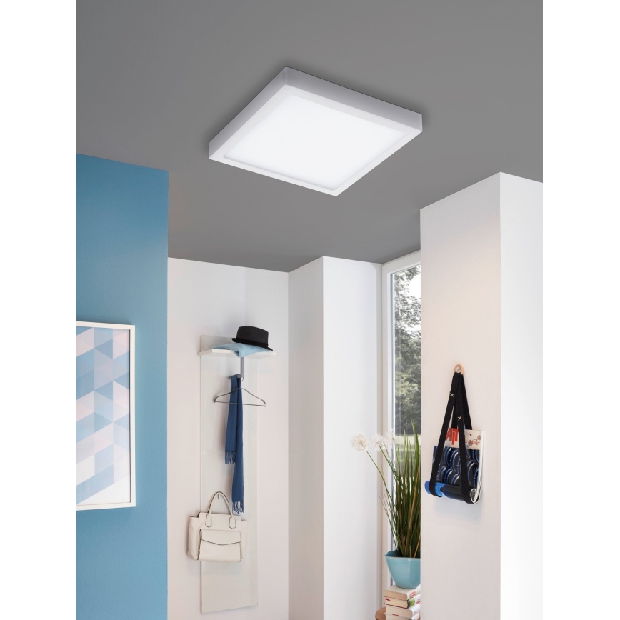 Eglo 33209 - LED RGBW prigušiva plafonska svetiljka FUEVA-C LED/21W/230V 2700-6500K 30x30 cm bela