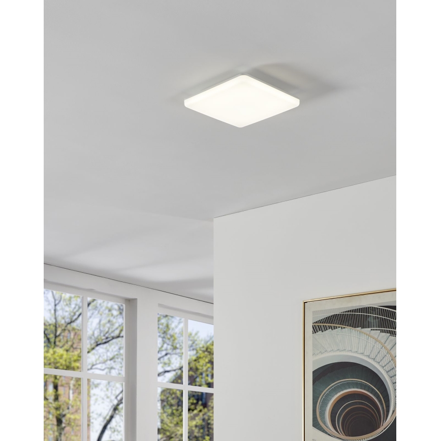 Eglo - LED plafonsko svetlo za kupatilo LED/20W/230V 2700/4000/6500K 31x31 cm IP54 bela