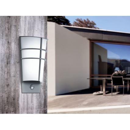 Eglo 96017 - LED spoljašnje zidno svetlo sa senzorom BREGANZO 1 2xLED/2,5W IP44