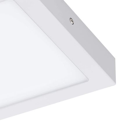 Eglo - LED RGBW prigušiva stropna svetiljka FUEVA-C LED/15,6W/230V Bluetooth 22,5x22,5 cm