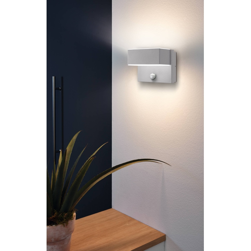 Eglo - LED spoljašnje zidno svetlo sa senzorom 2xLED/5,6W/230V IP44