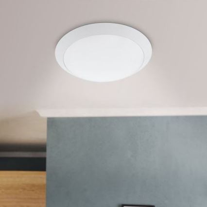 Eglo 97254 - LED plafonsko svetlo za kupatilo PILONE LED/11W/230V belo IP44