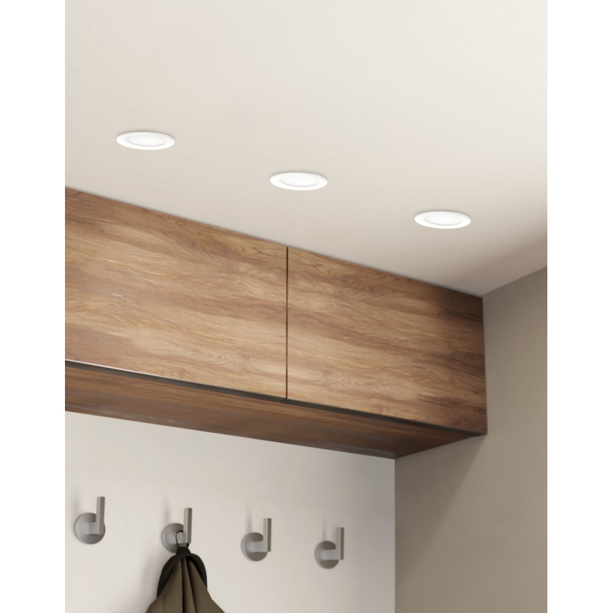 Eglo - LED prigušiva ugradna plafonska svetiljka LED/5,5W/230V pr. 11,7 cm