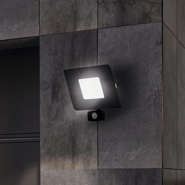 Eglo - LED reflektor sa senzorom LED/50W/230V IP44