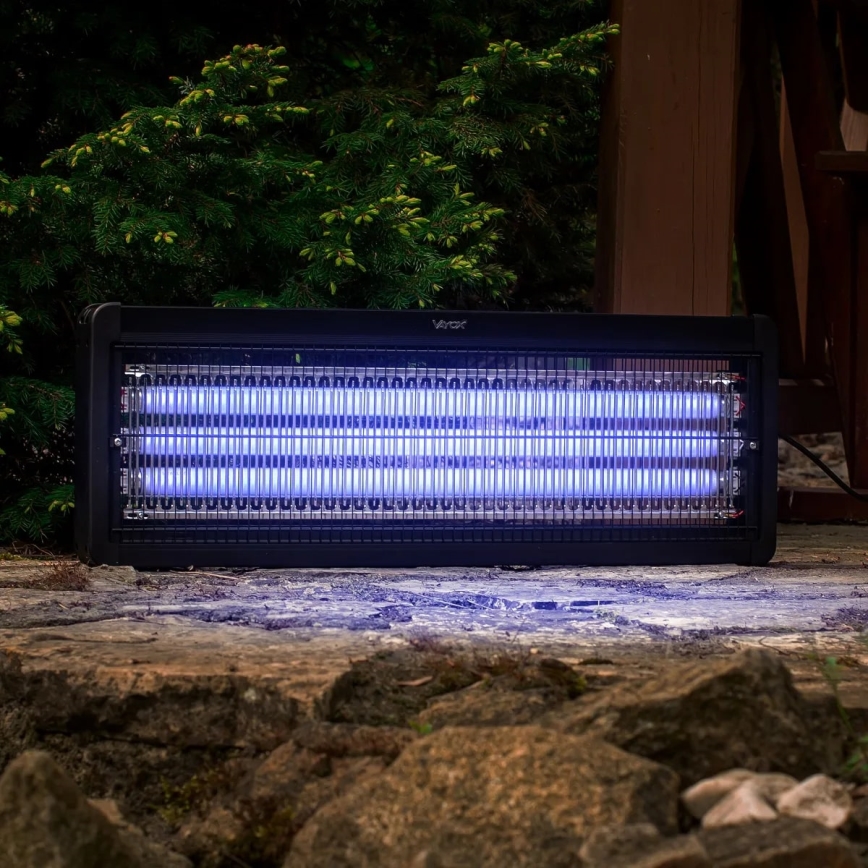 Električni lapač insekata 3x20W/230V 200 m²