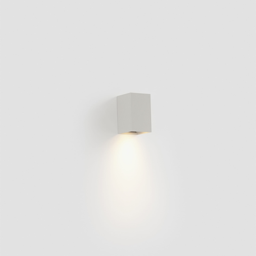 FARO 40534 - Zidno svetlo SOLE 1xGU10/8W/230V, belo, rebrasto, četvrtasto