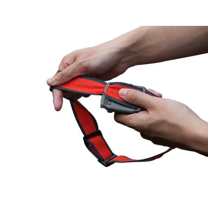 Fenix HL16V2BLK - LED čelna lampa LED/3xAAA IP66 450 lm 200 h crna/narandžasta